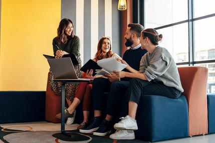 aprenda-a-ser-feliz-no-seu-ambiente-de-trabalho