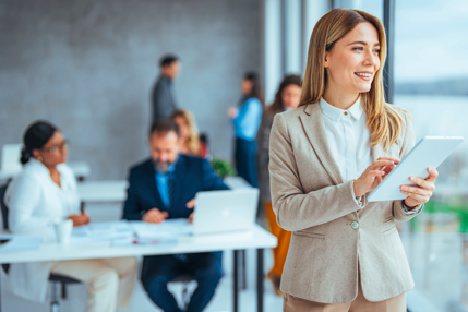 as-mulheres-sao-poderosas-no-mercado-de-trabalho